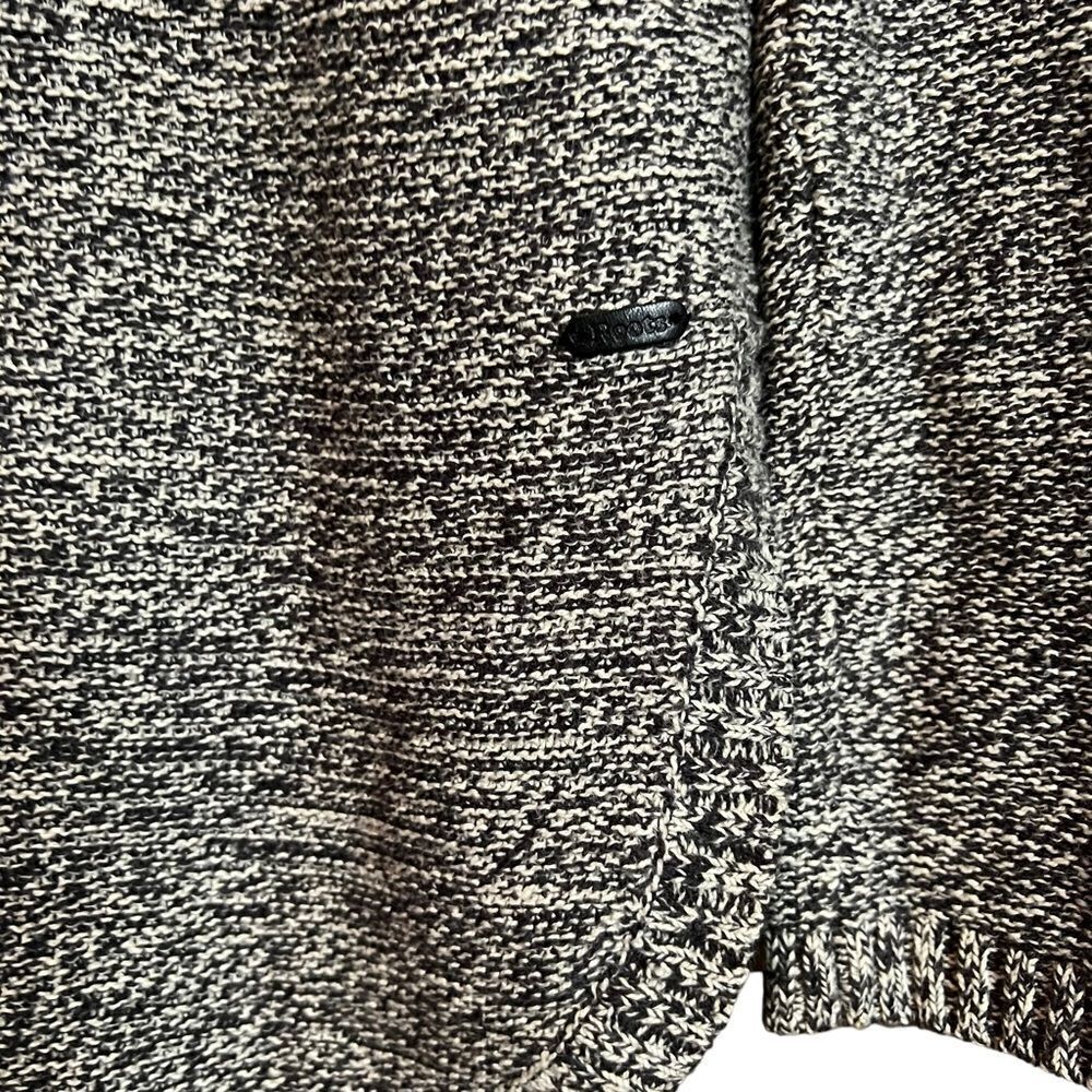 Roots grey knit screw neck sweater. Size xs - Picture 7 of 10